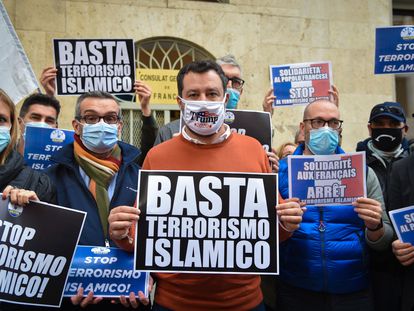 El líder de La liga italiana, Matteo Salvini, en una manifestación contra el terrorismo islámico, este viernes en Milán.
