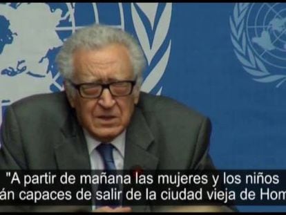 Autoridades hablan sobre la evacuación de mujeres y niños de Homs.