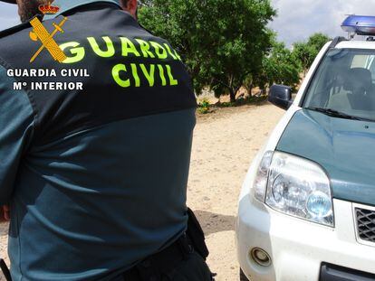 Un agente de la Guardia Civil en una imagen de archivo.