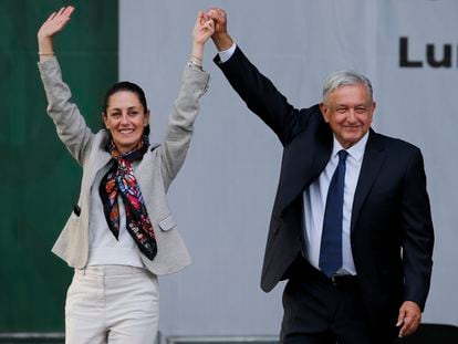 Claudia Sheinbaum con López Obrador, en junio de 2019.