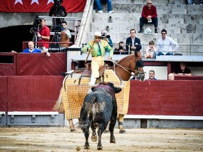 Emocionante tercio de varas en la corrida concurso de ganaderías celebrada el pasado día 15 en Madrid.