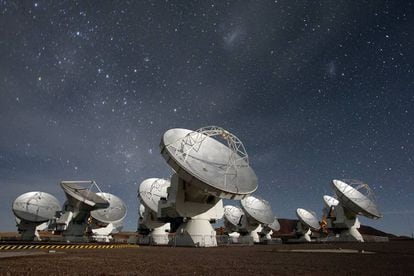Radiotelescopios de ALMA, observatorio formado por 66 antenas de alta precisión ubicadas a 5.000 metros de altitud, al norte de Chile.