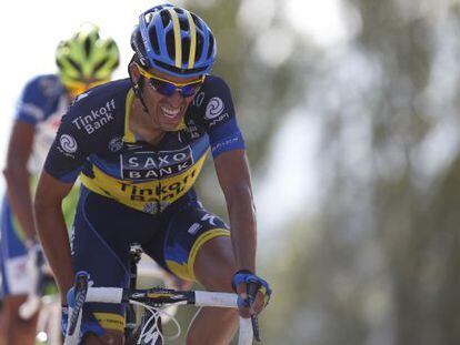 Alberto Contador, durante la &uacute;ltima ascensi&oacute;n.