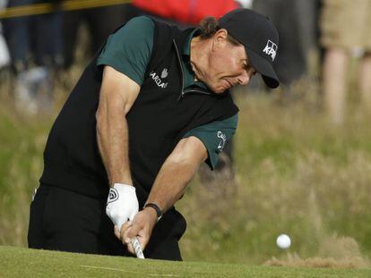 Phil Mickelson en el hoyo 16.