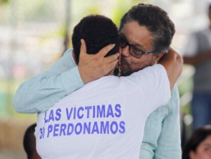 El  número dos  de la guerrilla colombiana formaliza su regreso a las armas, anunciando una de las decisiones más preocupantes desde la firma de los acuerdos paz