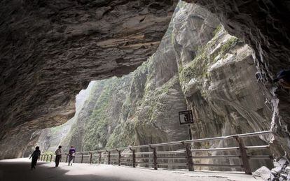 El famoso túnel de las nueve vueltas del parque nacional de Taroko, en Taiwan.