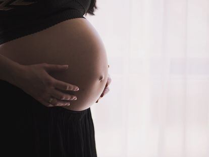 Una mujer embarazada en una imagen de archivo.