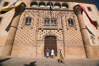 El Palacio de Jabalquinto, que forma parte de la Universidad Internacional Antonio Machado, en Baeza (Jaén).