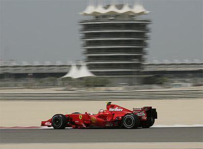 Raikkonen, durante la sesión de esta mañana en el circuito de Sakhir