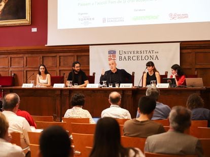 Mesa redonda sobre ecoansiedad y activismo climático en la Universidad de Barcelona este miércoles.