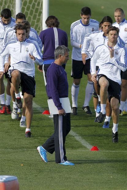 José Mourinho, en el entrenamiento previo al viaje a Milán.