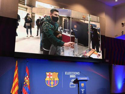 Messi, el passat diunege, votant a les eleccions del Barça.