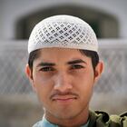 AKORA HATTAK (Pakistán). 11-09-2021. Un estudiante de la Haqqanía Madrasa, una famosa escuela coránica con 4.000 alumnos, por la que han pasado importantes líderes talibanes, algunos de ellos en el actual gobierno de Kabul. FOTO: LUIS DE VEGA