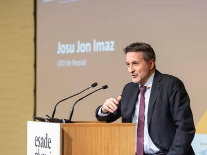 Josu Jon Imaz, consejero delegado de Repsol, fue el ponente de la XIII Jornada Anual de Esade Alumni Madrid. En su intervención, sostuvo que las características del liderazgo tienen que ver con el heroísmo, el ingenio, la creatividad, la innovación y el amor.