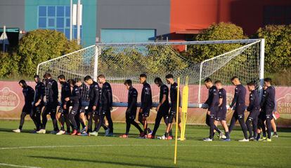 Aplazado el Lugo-Almería por un brote masivo de covid | Deportes | EL PAÍS