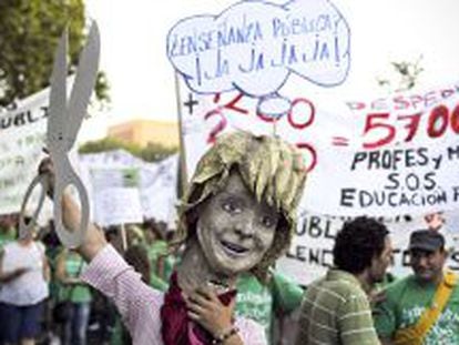 Manifestaci&oacute;n en Madrid contra los recortes en educaci&oacute;n de Aguirre