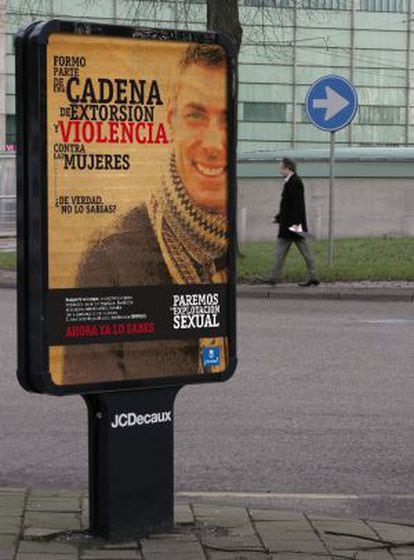 La campaña, en una marquesina de Madrid.