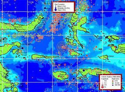 Gráfico con la localización de un seísmo frente a las costas de Indonesia. Círculos concéntricos señalan la zona del epicentro.