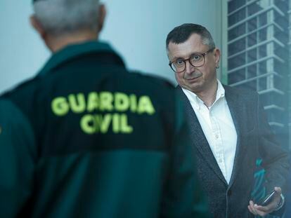 Miquel Real, a su llegada a la Ciudad de la Justicia de Valencia para declarar como investigado, este jueves.
