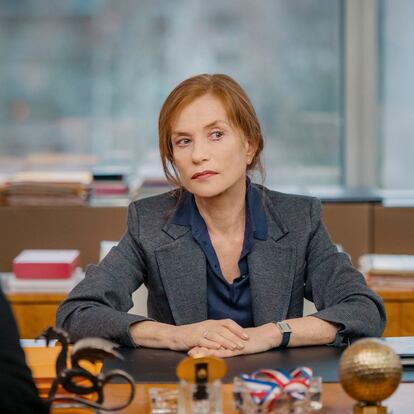 Isabelle Huppert es la protagonista de 'Promesas en París'.