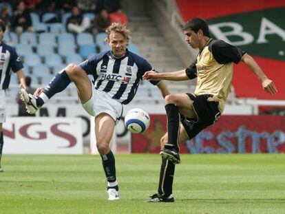 Karpin, en un partido con la Real Sociedad durante su &uacute;ltima etapa en el equipo vasco, en 2005