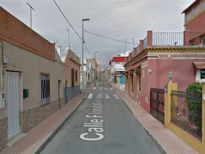 La calle Floridablanca de Cartagena, que cuenta con 24 pasos de peatones.