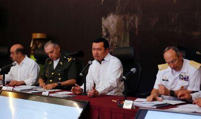 El secretario de Gobernación, Osorio Chong, en reunión en Tamaulipas este miércoles.