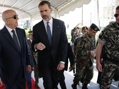 El Rey acompañado por el viceprimer ministro de Líbano.