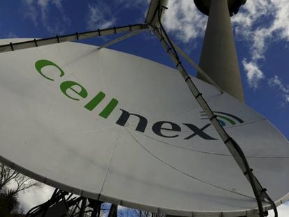 Antenas de televisión de Cellnex situadas en Torrespaña.