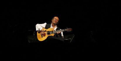Paco de Lucía, durante un concierto en Fuengirola en 2010.