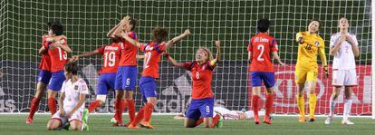 Corea celebra su pase a octavos tras eliminar a España.