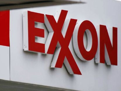 Estación de servicio de la petrolera Exxon en Carnegie, Pensilvania.