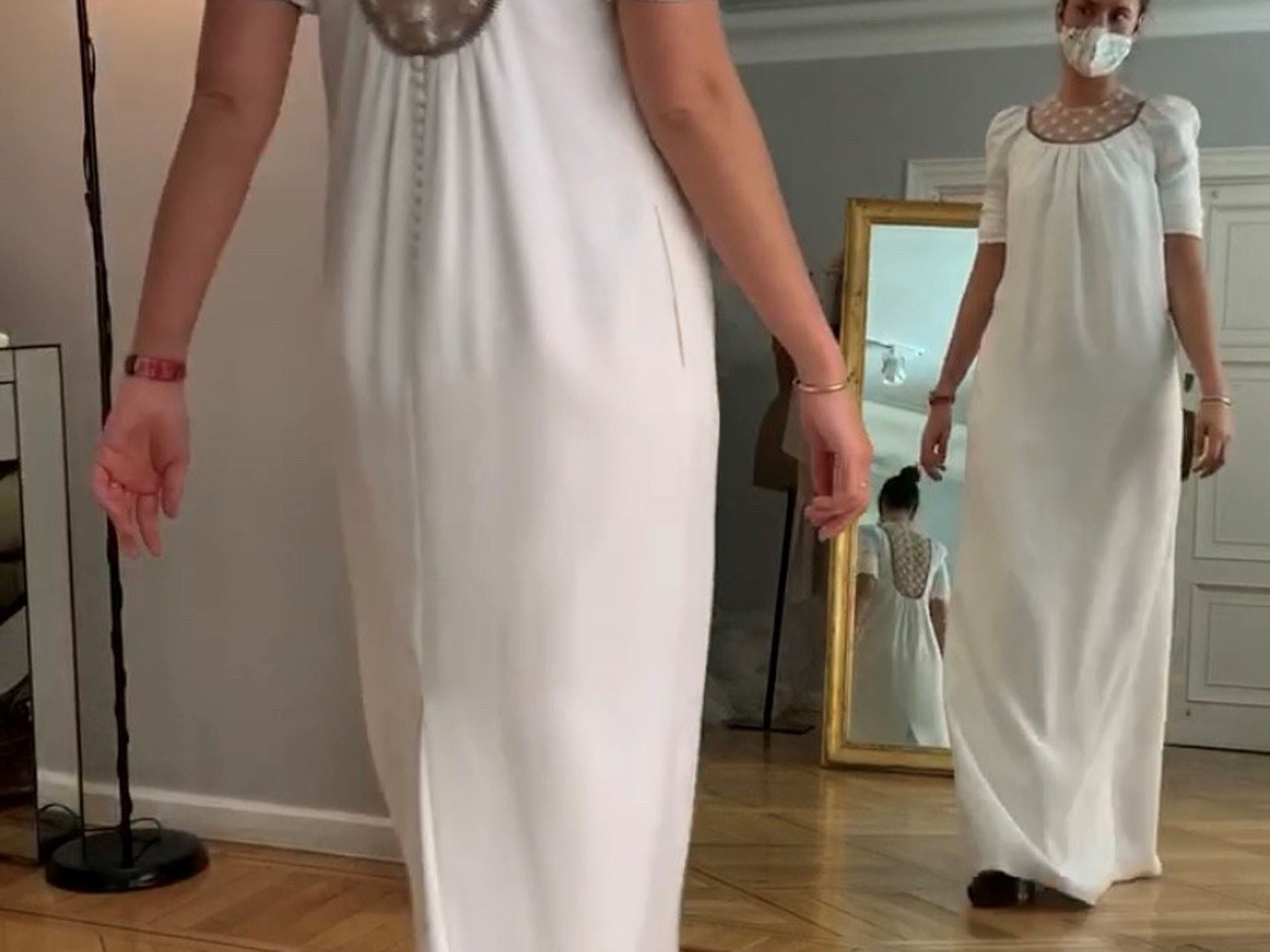 Blanca, radiante, de diseño y por mil euros va la novia | Madrid | EL PAÍS