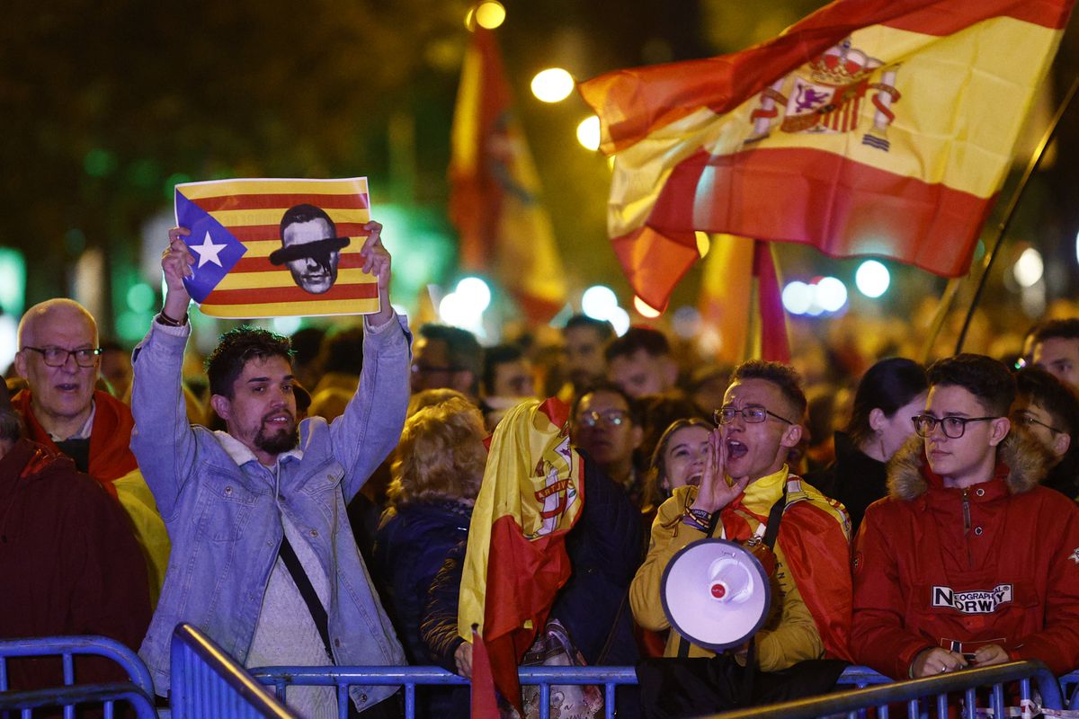 Últimas noticias del debate de investidura de Sánchez, en directo | Bolaños: “Con esta ley queremos cerrar heridas y resolver el conflicto político en Cataluña” | España