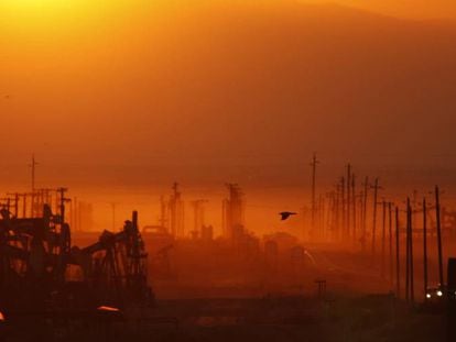 Los expertos sitúan el umbral del dolor del ‘fracking’ en 25 dólares: ¿qué ocurrirá con el petróleo?