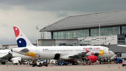 Un avión A320-200 de la aerolínea colombiana Viva Air.