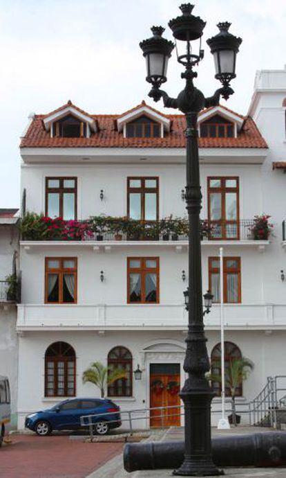 El Casco Antiguo mezcla estilos arquitectónicos, desde el siglo XVII hasta el XX.