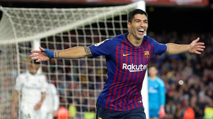 Súarez, en el clàssic de la temporada passada en el Camp Nou.