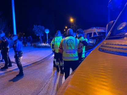 Operativo de Emergencias que atendió a los jóvenes heridos en un nuevo supuesto enfrentamiento de bandas juveniles en Madrid.