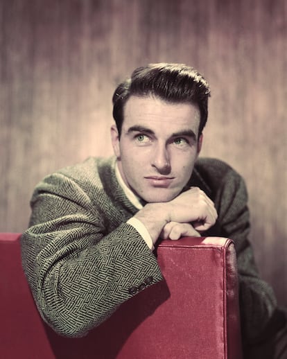 Montgomery Clift, considerado una de las criaturas más bellas de Hollywood, nunca se recuperó del todo del accidente de coche que le desfiguró parte del rostro y le produjo dolores crónicos.