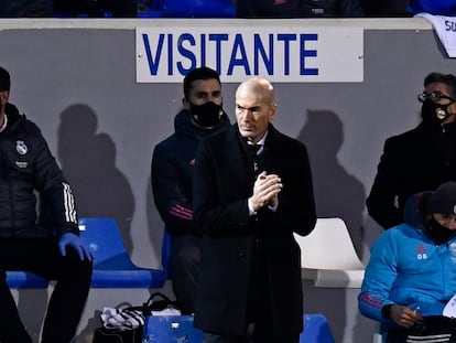 Zidane durante el partido ante el Alcoyano este miércoles.
