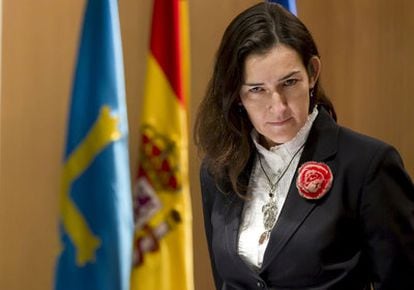 La ministra de Cultura, Ángeles González-Sinde, ayer en Oviedo.