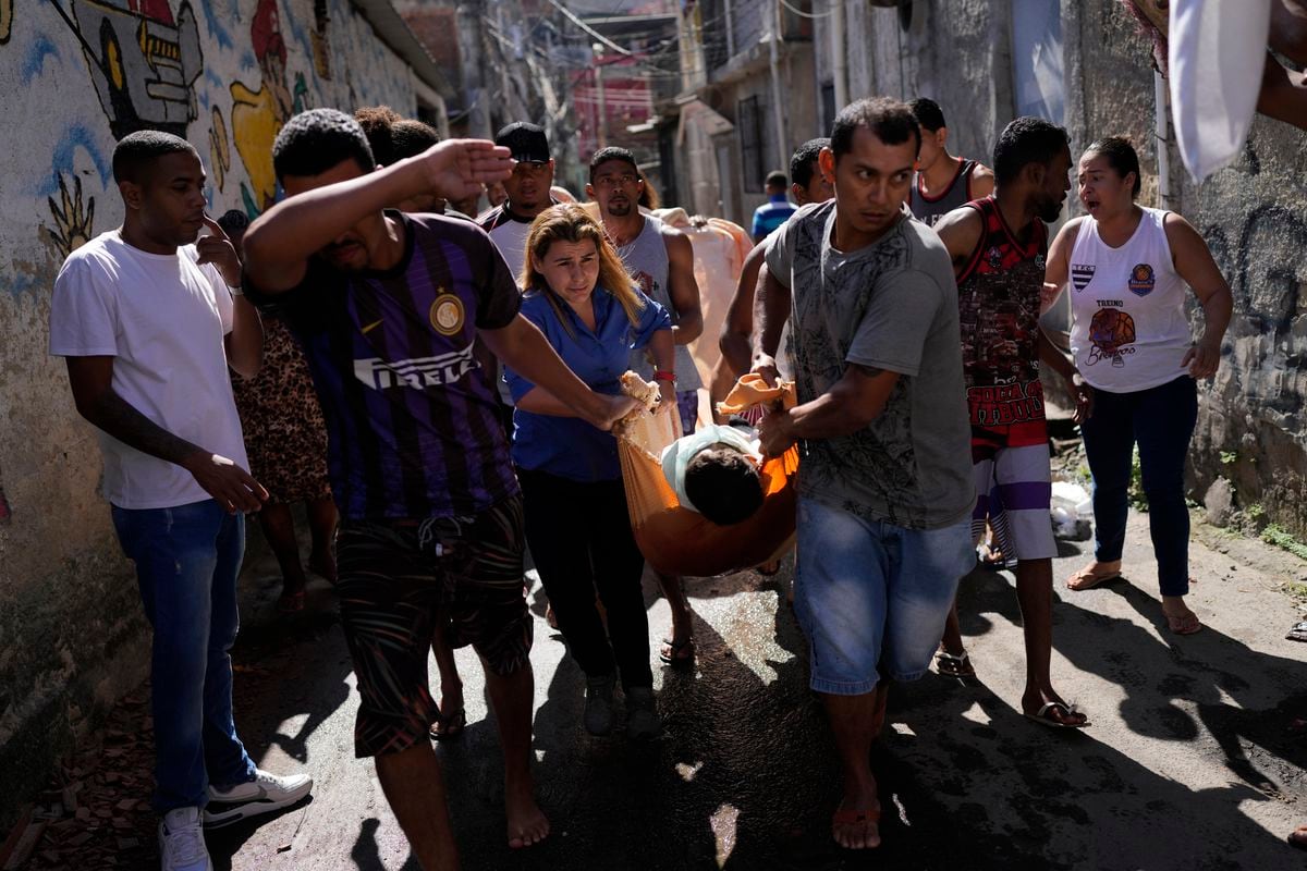 18 dead in a police operation in a group of favelas in Rio de Janeiro