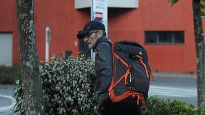 Josu Ternera, momentos antes de su detención en la puerta del hospital de Sallanches, el 16 de mayo de 2019.