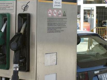 La competencia baja los precios de los carburantes.