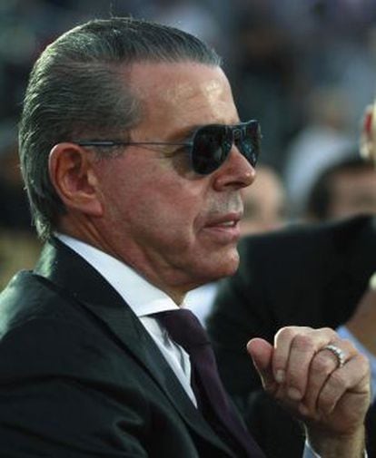 El juez Norberto Oyarbide, en el partido de tenis en Tigre en el que fue abucheado por el público en diciembre de 2012.