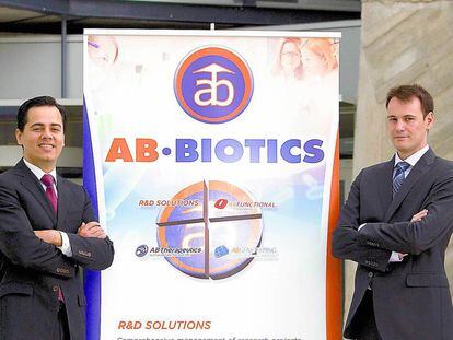 Los dos socios fundadores de AB-Biotics, Miguel &Aacute;ngel Bonachera y Sergi Audivert, en una imagen de archivo.