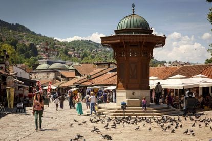 La recuperación de Bosnia Herzegovina para el turismo abre la puerta a la Europa (todavía desconocida). Desde su capital, Sarajevo, hasta las rutas de senderismo del Parque Nacional de Sutjeska, uno de los espacios naturales menos visitados –y más escarpados– del viejo continente.