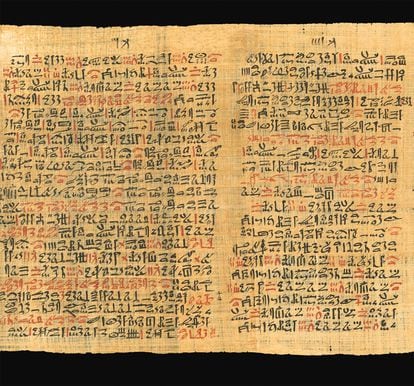 Un fragmento del Papiro Ebers, custodiado en la Universidad de Leipzig (Alemania).