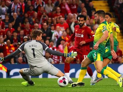 Salah marca el segundo gol del Liverpool al Norwich.